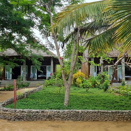 Sangany Lodge Befotaka Bay Екстериор снимка