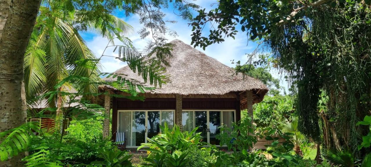 Sangany Lodge Befotaka Bay Екстериор снимка